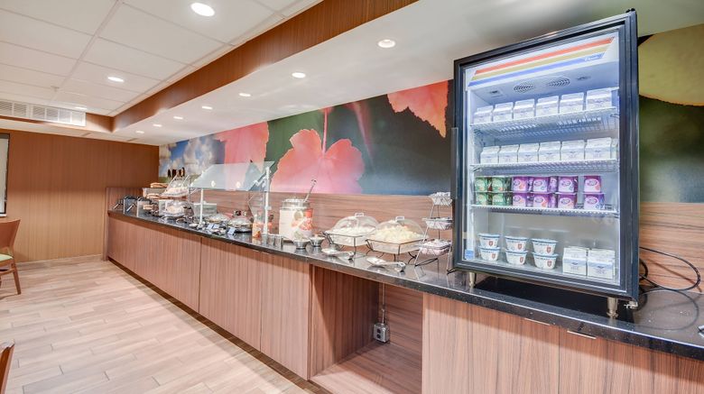 <b>Fairfield Inn by Marriott Boston/Woburn Restaurant</b>. Images powered by <a href="https://www.leonardoworldwide.com/" title="Leonardo Worldwide" target="_blank">Leonardo</a>.