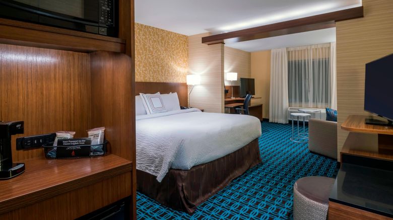 <b>Fairfield Inn/Suites Boston Marlborough Suite</b>. Images powered by <a href="https://www.leonardoworldwide.com/" title="Leonardo Worldwide" target="_blank">Leonardo</a>.