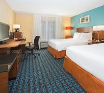 Fairfield Inn & Suites Boston Milford Room
