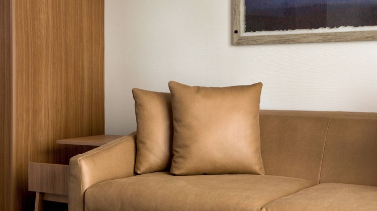 Fairfield Inn & Suites Boston Walpole Suite