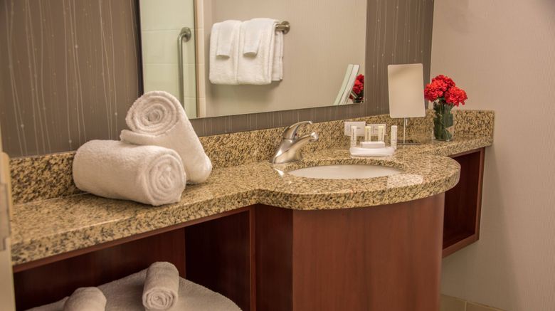 <b>Courtyard by Marriott Chevy Chase Room</b>. Images powered by <a href="https://www.leonardoworldwide.com/" title="Leonardo Worldwide" target="_blank">Leonardo</a>.
