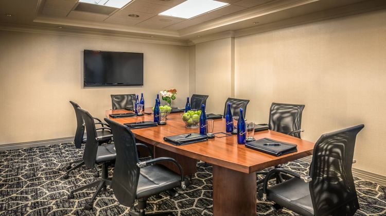 Courtyard by Marriott Chevy Chase Meeting