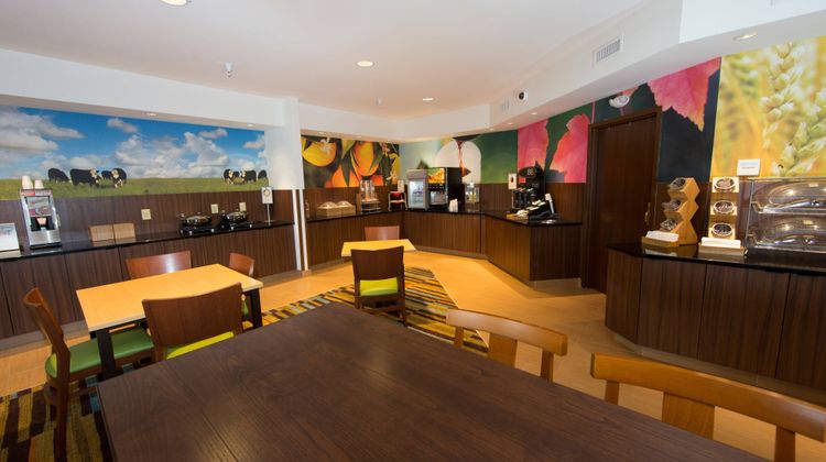 Fairfield Inn by Marriott Restaurant