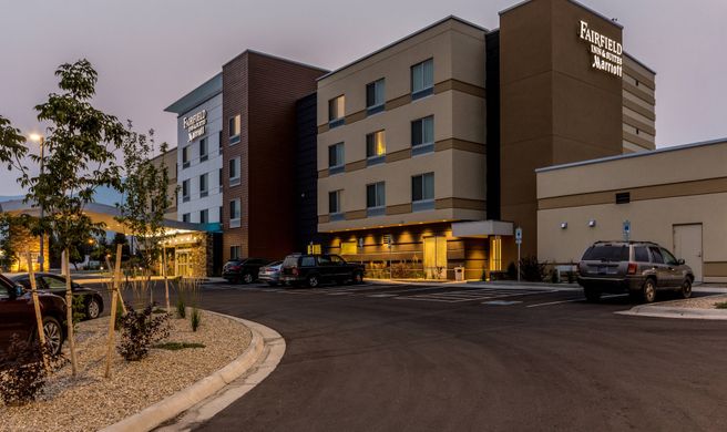 Fairfield Inn & Suites Butte Exterior