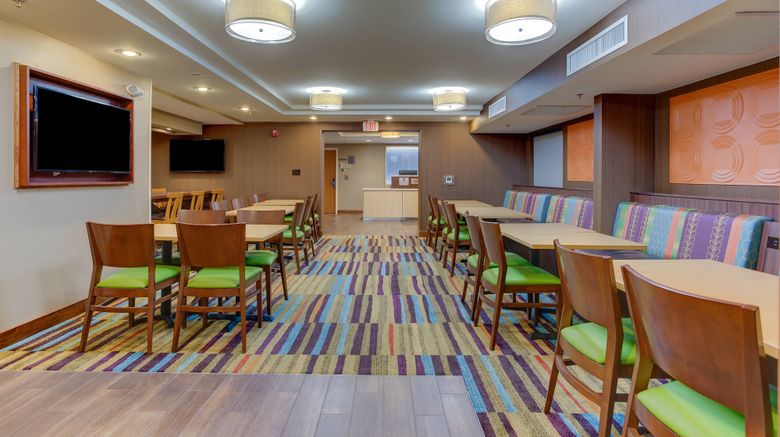 <b>Fairfield Inn by Marriott Restaurant</b>. Images powered by <a href="https://www.leonardoworldwide.com/" title="Leonardo Worldwide" target="_blank">Leonardo</a>.