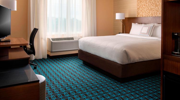Fairfield Inn & Suites Buffalo/Amherst Room