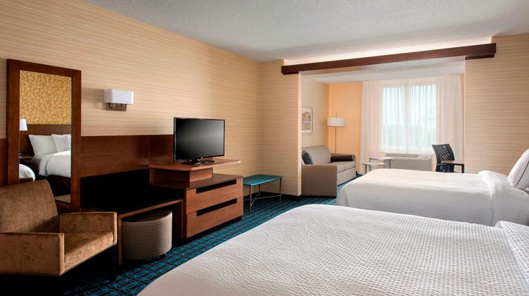 Fairfield Inn & Suites Buffalo/Amherst Suite