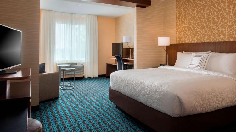 Fairfield Inn & Suites Buffalo/Amherst Suite