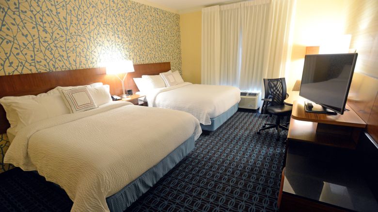 <b>Fairfield Inn & Suites, Bowling Green Room</b>. Images powered by <a href="https://www.leonardoworldwide.com/" title="Leonardo Worldwide" target="_blank">Leonardo</a>.