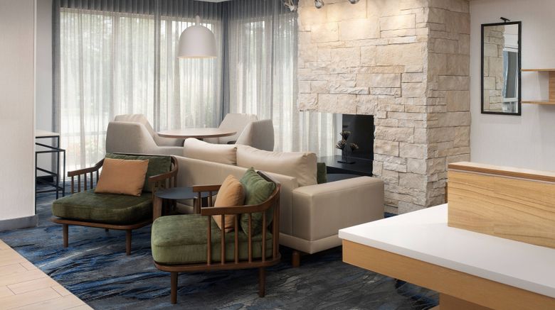 <b>Fairfield Inn & Suites BWI Airport Lobby</b>. Images powered by <a href="https://www.leonardoworldwide.com/" title="Leonardo Worldwide" target="_blank">Leonardo</a>.
