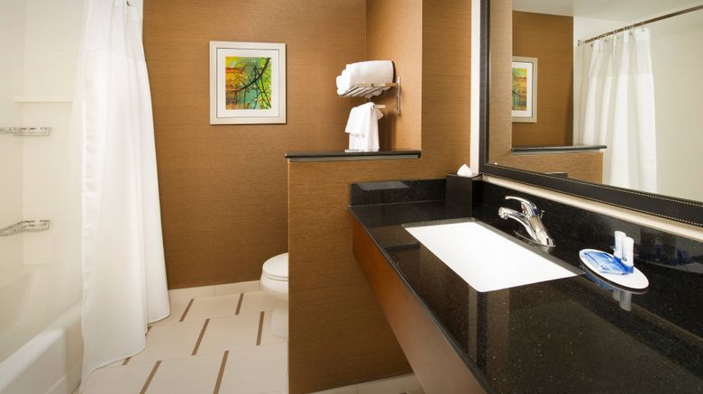 <b>Fairfield Inn & Suites Arundel Mills BWI Room</b>. Images powered by <a href="https://www.leonardoworldwide.com/" title="Leonardo Worldwide" target="_blank">Leonardo</a>.