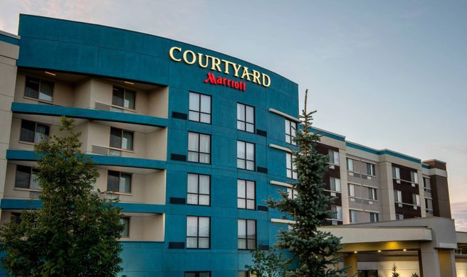 Courtyard Edmonton West Exterior