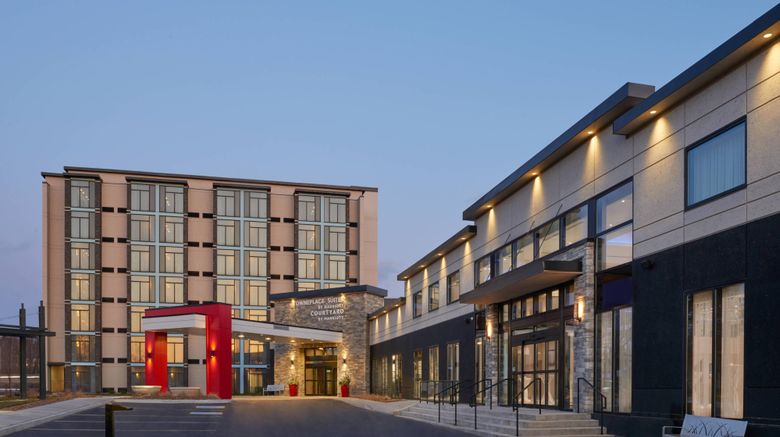 <b>Courtyard by Marriott Oshawa Exterior</b>. Images powered by <a href="https://www.leonardoworldwide.com/" title="Leonardo Worldwide" target="_blank">Leonardo</a>.