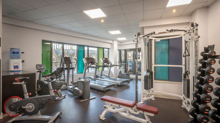 Clayton Hotel Cardiff Health Club