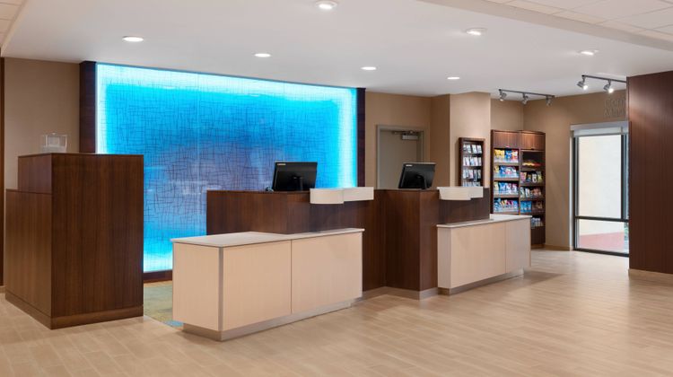 Fairfield Inn & Suites Charlottesville Lobby