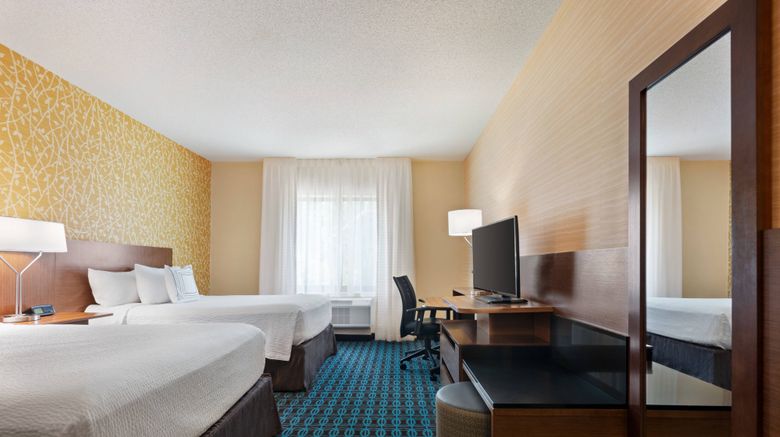 <b>Fairfield Inn & Suites Charlottesville Room</b>. Images powered by <a href="https://www.leonardoworldwide.com/" title="Leonardo Worldwide" target="_blank">Leonardo</a>.