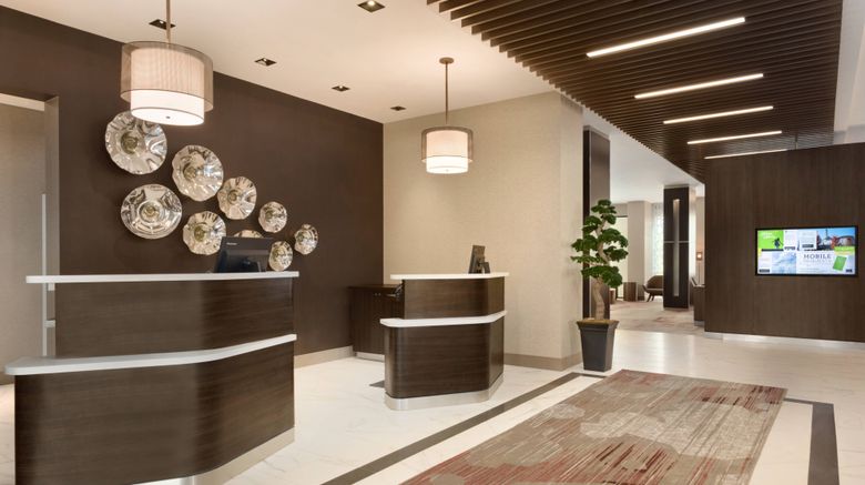 <b>Courtyard Toronto Mississauga/West Lobby</b>. Images powered by <a href="https://www.leonardoworldwide.com/" title="Leonardo Worldwide" target="_blank">Leonardo</a>.