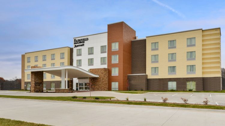 Fairfield Inn & Suites Coralville Exterior