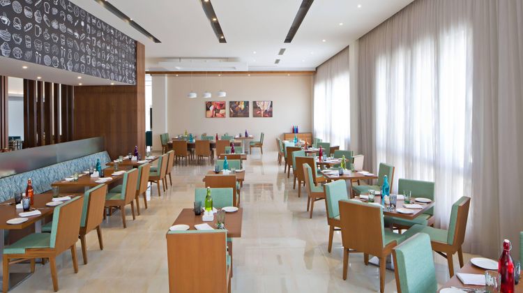 Fairfield by Marriott Coimbatore Room
