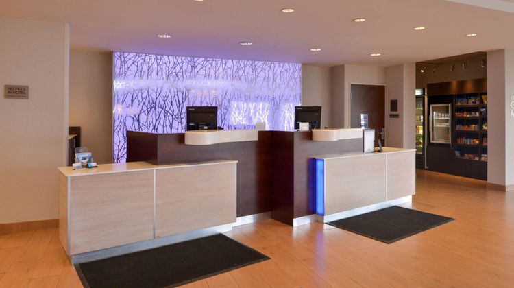Fairfield Inn & Suites Cedar Rapids Lobby