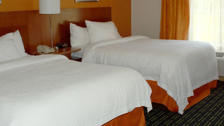 <b>Fairfield Inn & Suites Room</b>. Images powered by <a href="https://www.leonardoworldwide.com/" title="Leonardo Worldwide" target="_blank">Leonardo</a>.