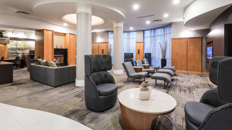 <b>Courtyard by Marriott Toronto Vaughan Lobby</b>. Images powered by <a href="https://www.leonardoworldwide.com/" title="Leonardo Worldwide" target="_blank">Leonardo</a>.