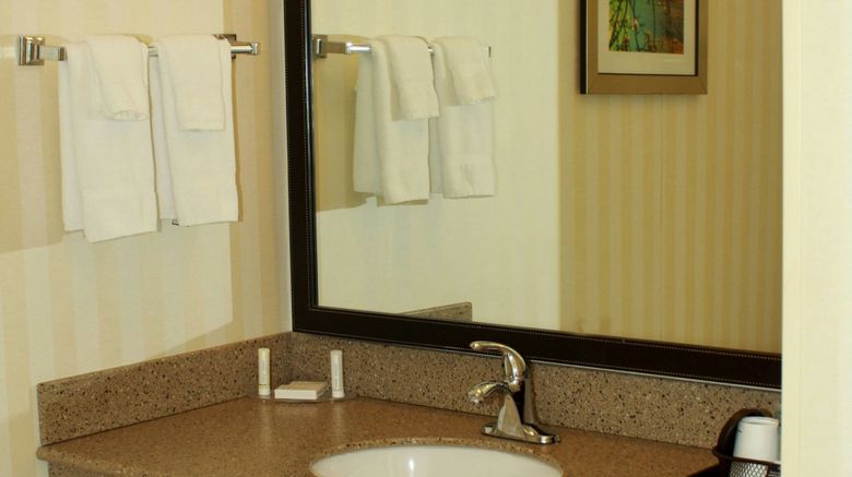 <b>Fairfield Inn & Suites Room</b>. Images powered by <a href="https://www.leonardoworldwide.com/" title="Leonardo Worldwide" target="_blank">Leonardo</a>.