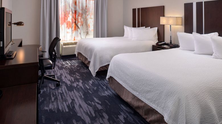 <b>Fairfield Inn & Suites Cedar Rapids Room</b>. Images powered by <a href="https://www.leonardoworldwide.com/" title="Leonardo Worldwide" target="_blank">Leonardo</a>.