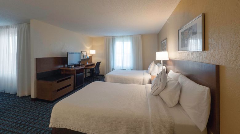 <b>Fairfield Inn & Suites Streetsboro Room</b>. Images powered by <a href="https://www.leonardoworldwide.com/" title="Leonardo Worldwide" target="_blank">Leonardo</a>.
