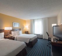 Fairfield Inn & Suites Streetsboro Room