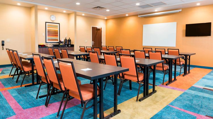 Fairfield Inn & Suites Medina Meeting