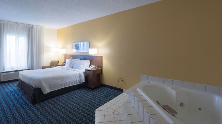 <b>Fairfield Inn & Suites Streetsboro Pool</b>. Images powered by <a href="https://www.leonardoworldwide.com/" title="Leonardo Worldwide" target="_blank">Leonardo</a>.