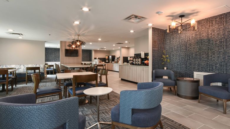 <b>Fairfield Inn/Suites Charlotte Arrowood Lobby</b>. Images powered by <a href="https://www.leonardoworldwide.com/" title="Leonardo Worldwide" target="_blank">Leonardo</a>.