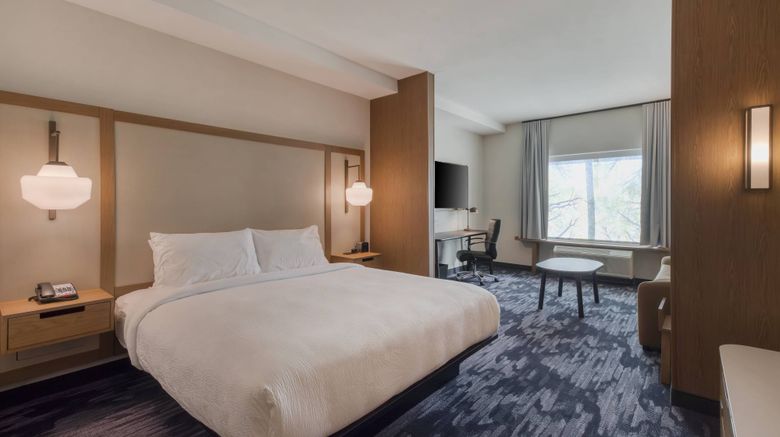 <b>Fairfield Inn & Suites Charlotte Belmont Suite</b>. Images powered by <a href="https://www.leonardoworldwide.com/" title="Leonardo Worldwide" target="_blank">Leonardo</a>.