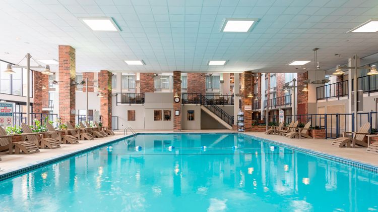 Delta Hotels Kalamazoo Conference Center Pool