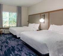 Fairfield Inn & Suites Charlotte Monroe Room