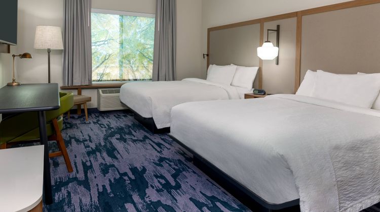 Fairfield Inn & Suites Charlotte Monroe Room