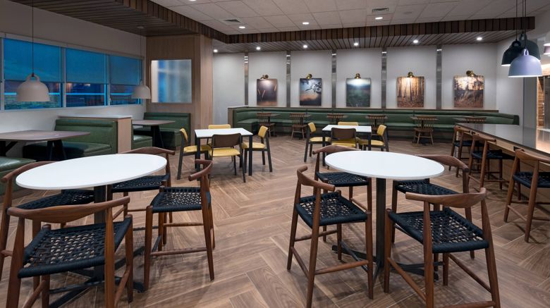 <b>Fairfield Inn & Suites Charlotte Monroe Restaurant</b>. Images powered by <a href="https://www.leonardoworldwide.com/" title="Leonardo Worldwide" target="_blank">Leonardo</a>.