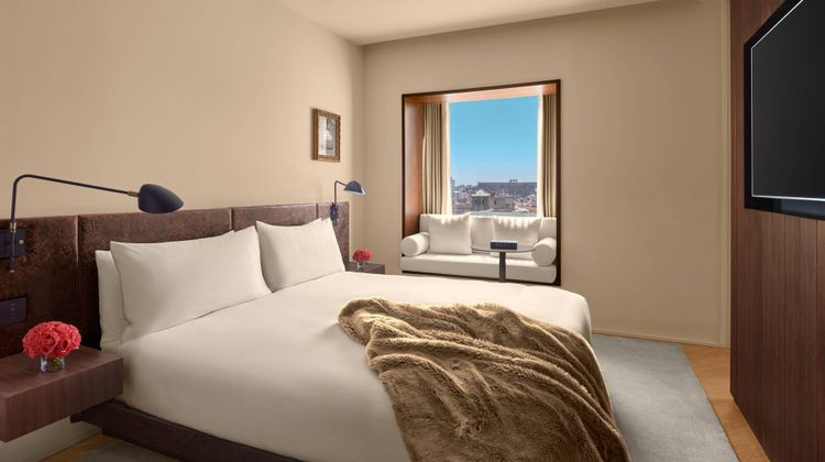 The Barcelona EDITION Room