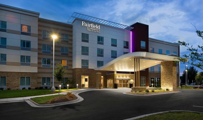 Fairfield Inn & Suites Statesville Exterior