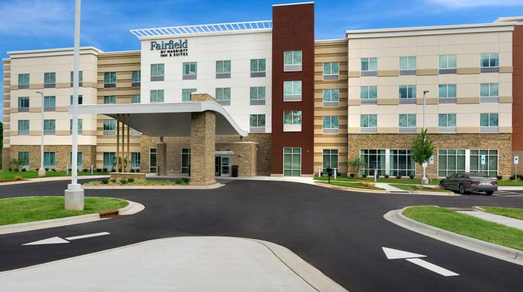 Fairfield Inn & Suites Statesville Exterior