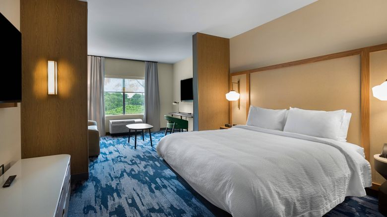 <b>Fairfield Inn & Suites Statesville Suite</b>. Images powered by <a href="https://www.leonardoworldwide.com/" title="Leonardo Worldwide" target="_blank">Leonardo</a>.