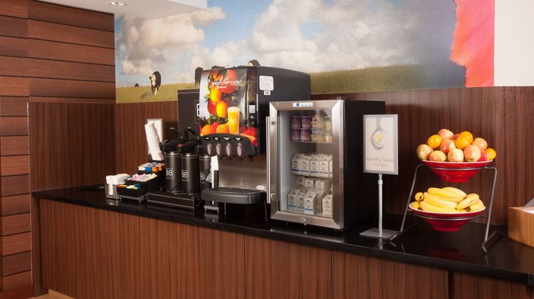 Fairfield Inn by Marriott Restaurant