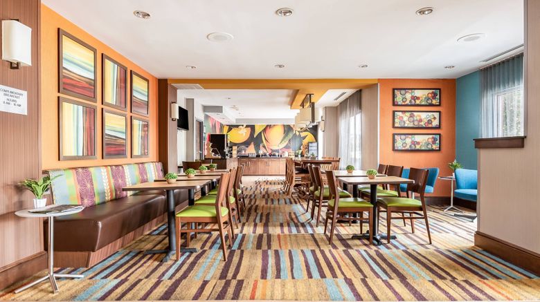 <b>Fairfield Inn Charlotte Northlake Restaurant</b>. Images powered by <a href="https://www.leonardoworldwide.com/" title="Leonardo Worldwide" target="_blank">Leonardo</a>.