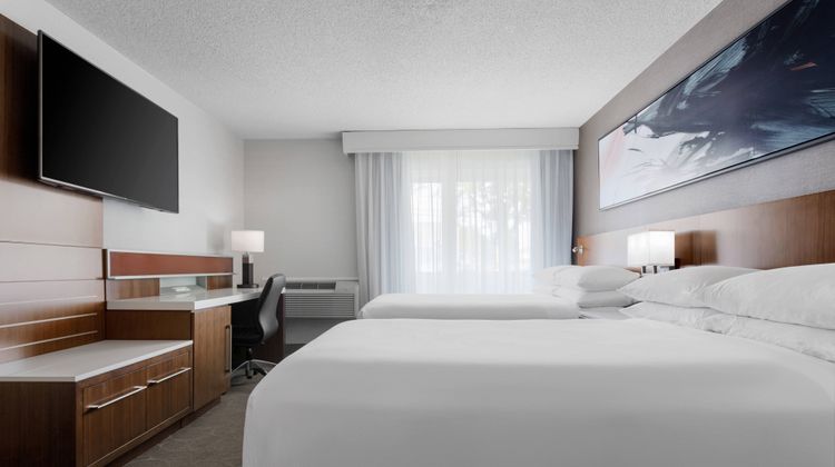 Delta Hotels by Marriott Burlington Room