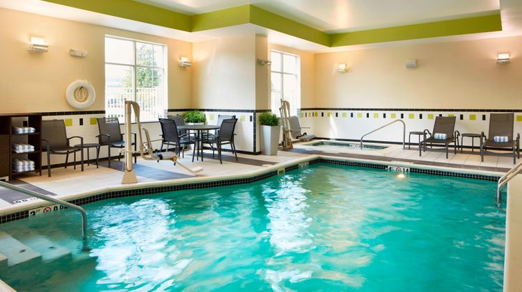 Fairfield Inn & Suites Columbus Polaris Pool