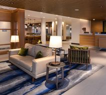Fairfield Inn & Suites Columbus Lobby