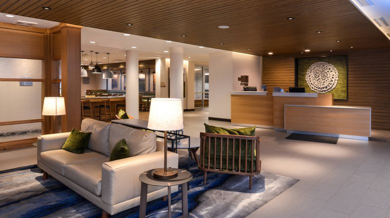 <b>Fairfield Inn & Suites Columbus Lobby</b>. Images powered by <a href="https://www.leonardoworldwide.com/" title="Leonardo Worldwide" target="_blank">Leonardo</a>.