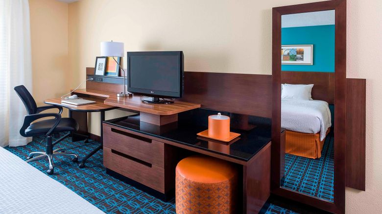 <b>Fairfield Inn & Suites Mansfield Ontario Suite</b>. Images powered by <a href="https://www.leonardoworldwide.com/" title="Leonardo Worldwide" target="_blank">Leonardo</a>.