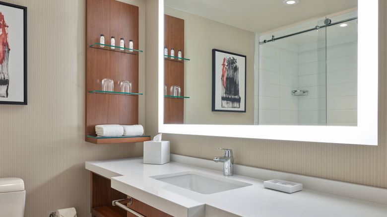 <b>Delta Hotels Denver Northglenn Room</b>. Images powered by <a href="https://www.leonardoworldwide.com/" title="Leonardo Worldwide" target="_blank">Leonardo</a>.